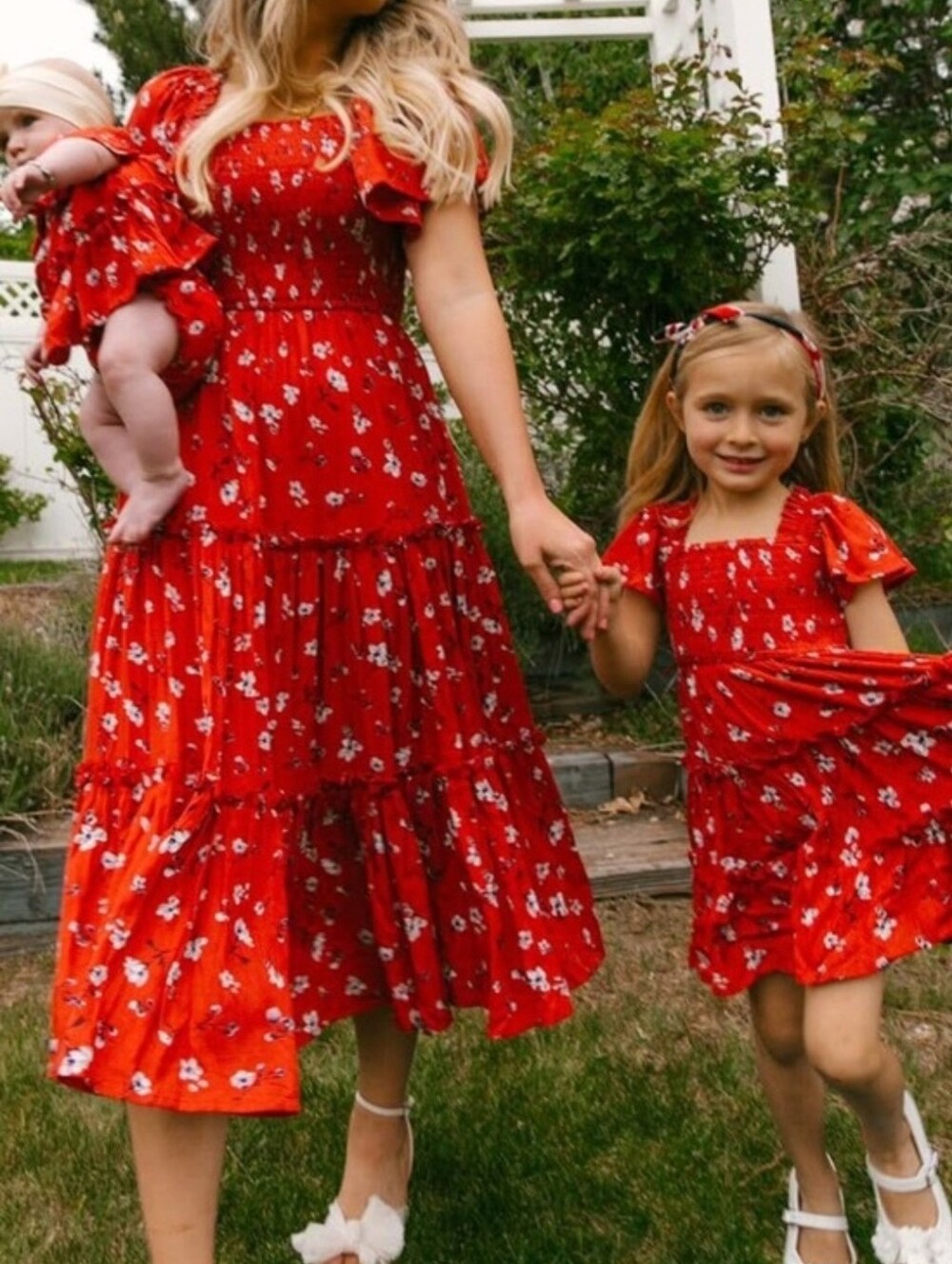 Ivy City Co Indie Dress In Red Floral